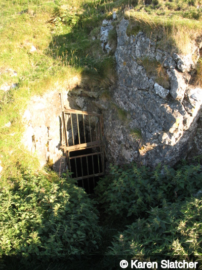 Entrance of Fox Hole Cave