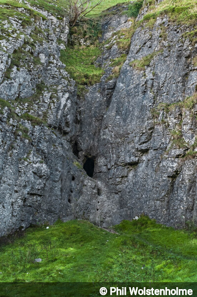 Entrance of Cave Dale Cave No  9