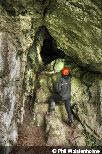 Entrance of Cave Dale Cave No  1