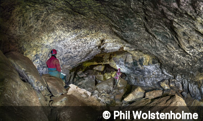 Entrance of Cumberland Cavern